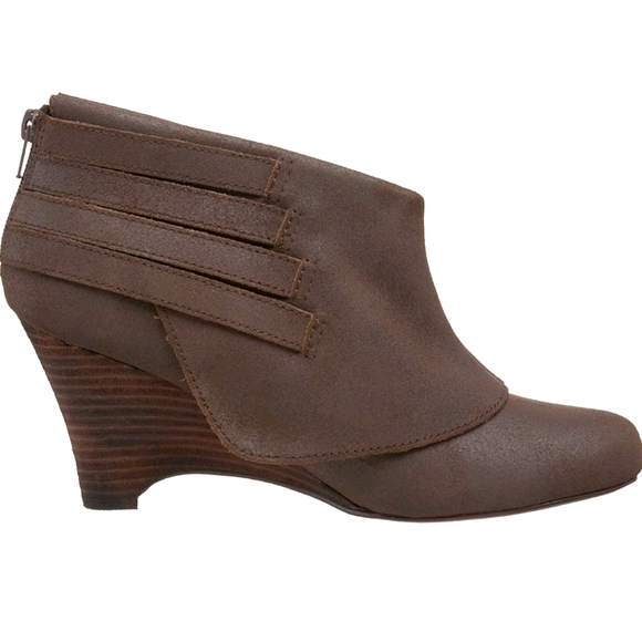 Naughty Monkey booties Size 8 - Picture 3 of 6